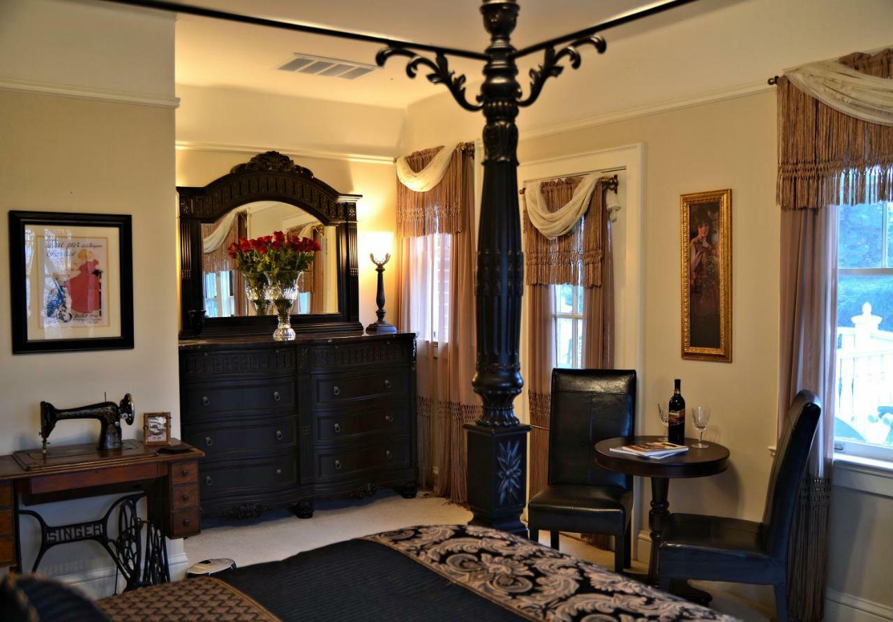 The Inn On Knowles Hill Bed & Breakfast Hotel Sonora Exterior photo